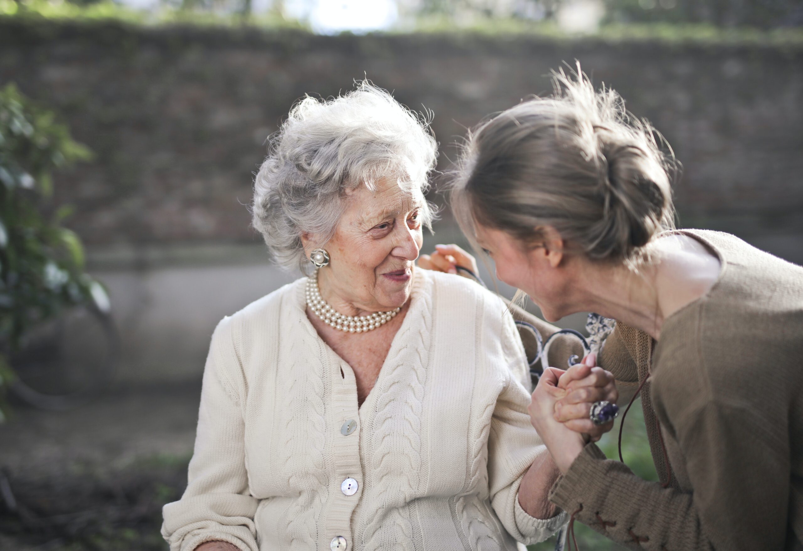 senior-woman-with-granddaughter